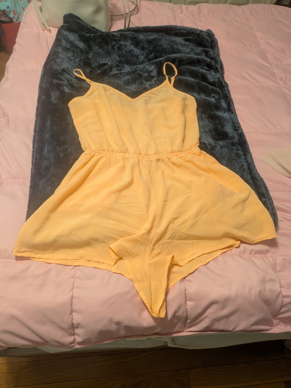 H&M Women’s Lightweight Orange Romper in Medium